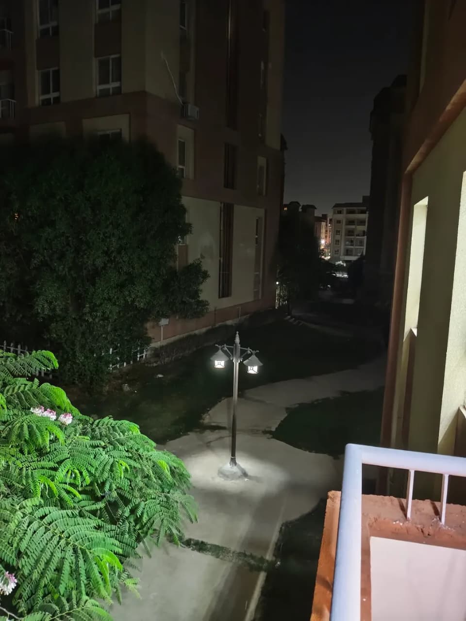 شقه للبيع دور 1 مرحله اوله تشطيب ألترا سوبر لوكس